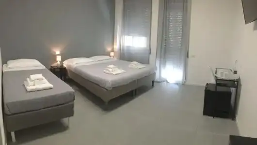 Vatican Central Suites - 10