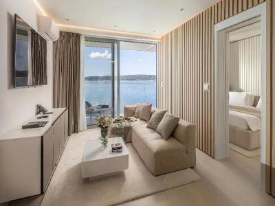 Luxury Amabilis - 149