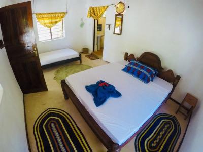 Evergreen Bungalows - 2