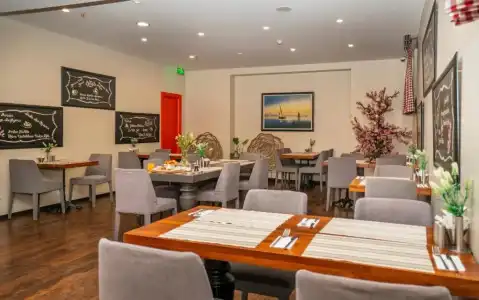The Gate 30 Suites - 22