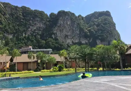 Aonang Hill @ 11/1 - 12