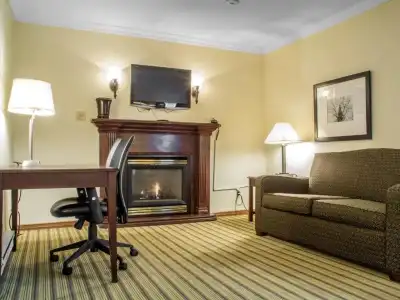 Quality Inn - 47