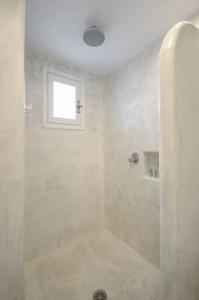 Birikos Studios & Apartments - 69