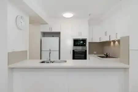 Burleigh Mediterranean Resort Enquiries - 90