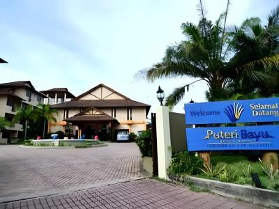 Puteri Bayu Beach Resort - 15