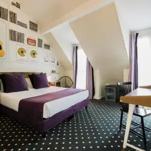 Hôtel du Triangle d'Or - 37