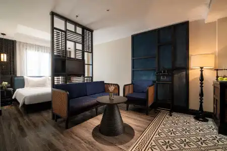 Solaria - 50