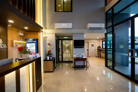 Kuda Asia Bang Saen - 1