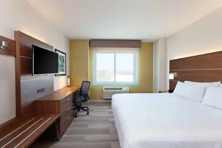 Holiday Inn Express Los Angeles Airport by IHG - 2