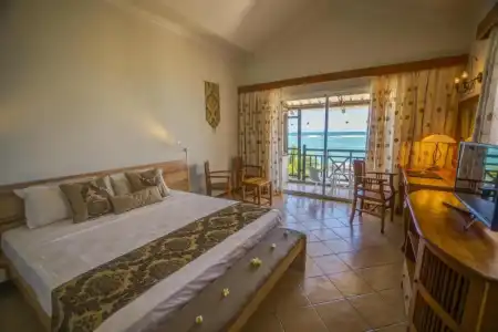 Le Peninsula Bay Beach Resort & Spa - 75