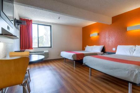 Motel 6 San Diego, CA - Circle - Mission Valley - 41