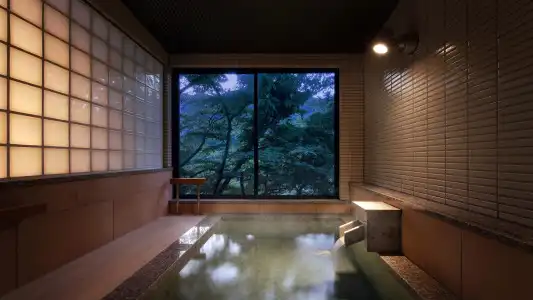 Nanaeyae - 0