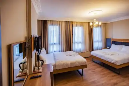 Grand Balyan & Restaurant - 103