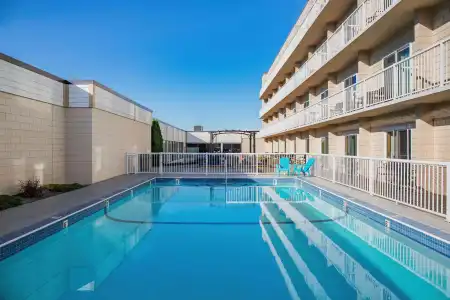Days Inn by Wyndham Cranbrook Conference Centre - 10