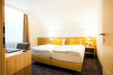 & Living Am Wartturm - 38