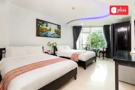 Saigon Pink - 13