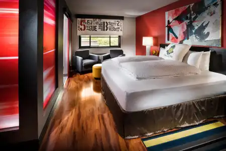 Staypineapple, FIVE, Downtown Seattle - 3