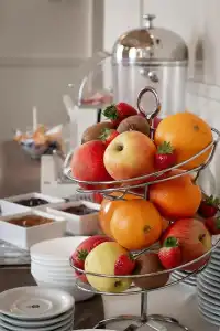 HNN Luxury Suites - 9