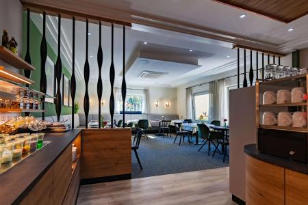 Azenberg Stuttgart, Sure Collection by BW - 10