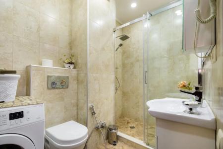 Dat Exx Apartments - 216