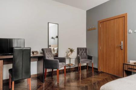 Grottger Boutique - 57