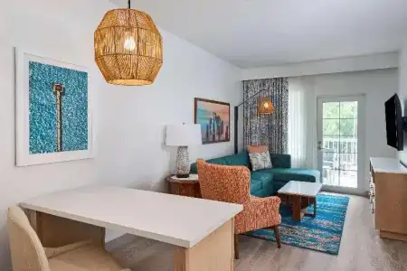 DoubleTree Suites by Hilton Naples - 95
