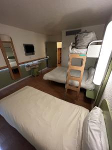 ibis budget Marseille Est Porte d'Aubagne - 56