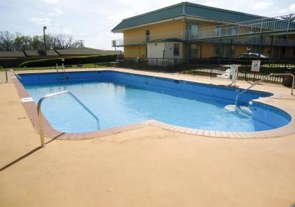 Motel 6 Nashville - 13