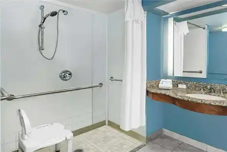 Homewood Suites Phoenix-Metro Center - 8