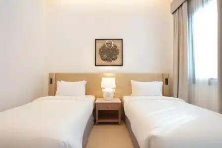 Roda Beach Resort - 8