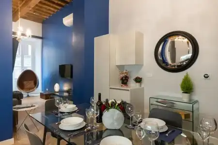 Kairos by Florence Art Apartments - 260