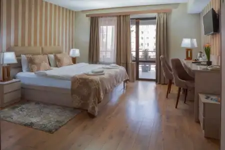 Pino Vere Palace - 29