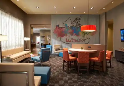 TownePlace Suites by Marriott Windsor - 15