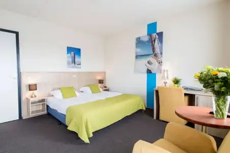 Hotel - 2