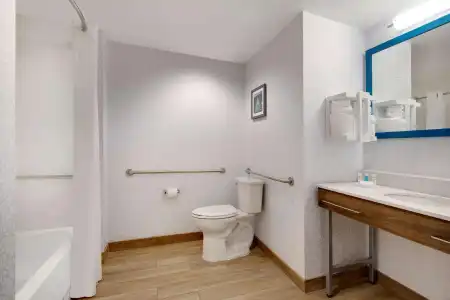 Hampton Inn & Suites St. Augustine-Vilano Beach - 50