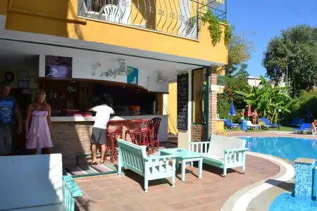 Begonville Apart - 18