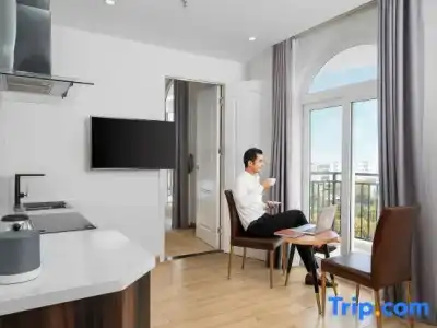 RHM Luxury And Suite - 75