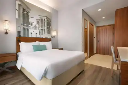 Ibis Styles Dubai Gold District - 2
