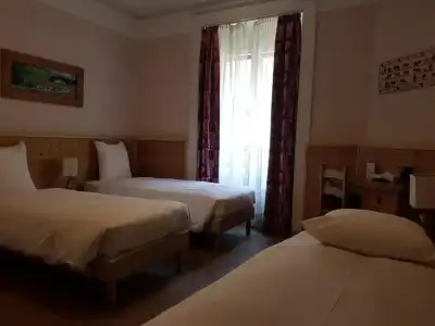 De Geneve - 27