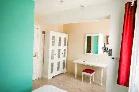 Menendi Otel - 47