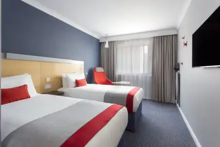 Holiday Inn Express London - Park Royal by IHG - 28