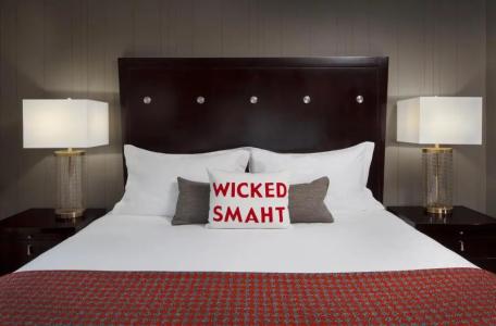 Pennyweight Boston, Curio Collection by Hilton - 42