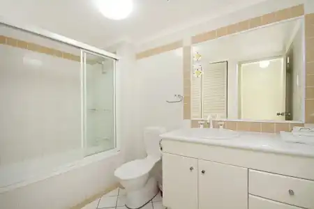 Blue Waters Apartments - 82
