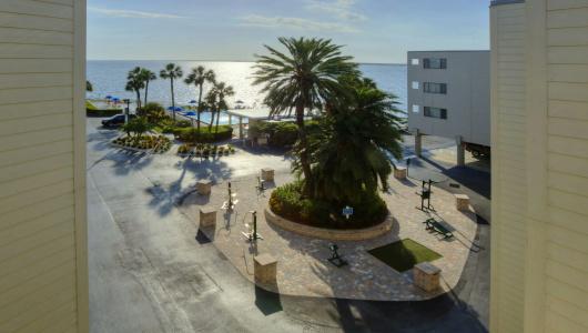 Sailport Waterfront Suites - 22