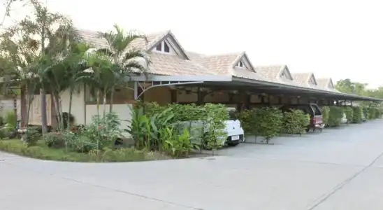 Saraburi Garden Resort - 16