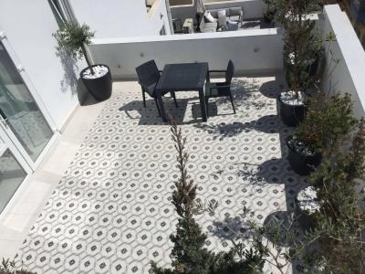 Two Pillows Boutique Hostel - 23