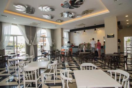 Palm World Side Resort & Spa - 5