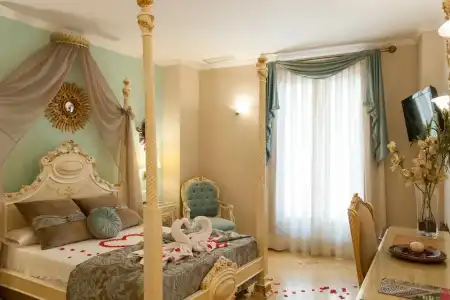 Adriano Boutique Sevilla - 105