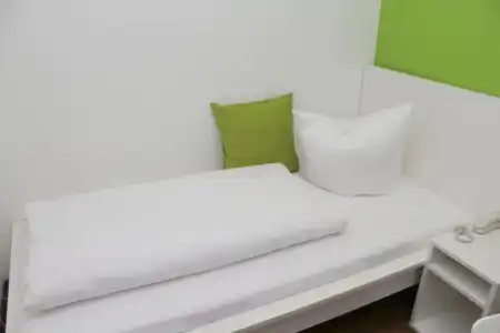 Hostel S16 - 29