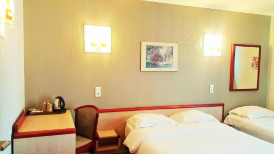 Modern'Hotel - 4